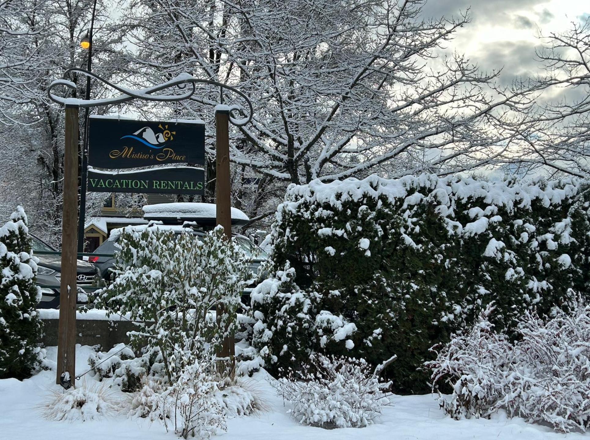 Mistisos Place Vacation Rentals Nelson Exterior photo