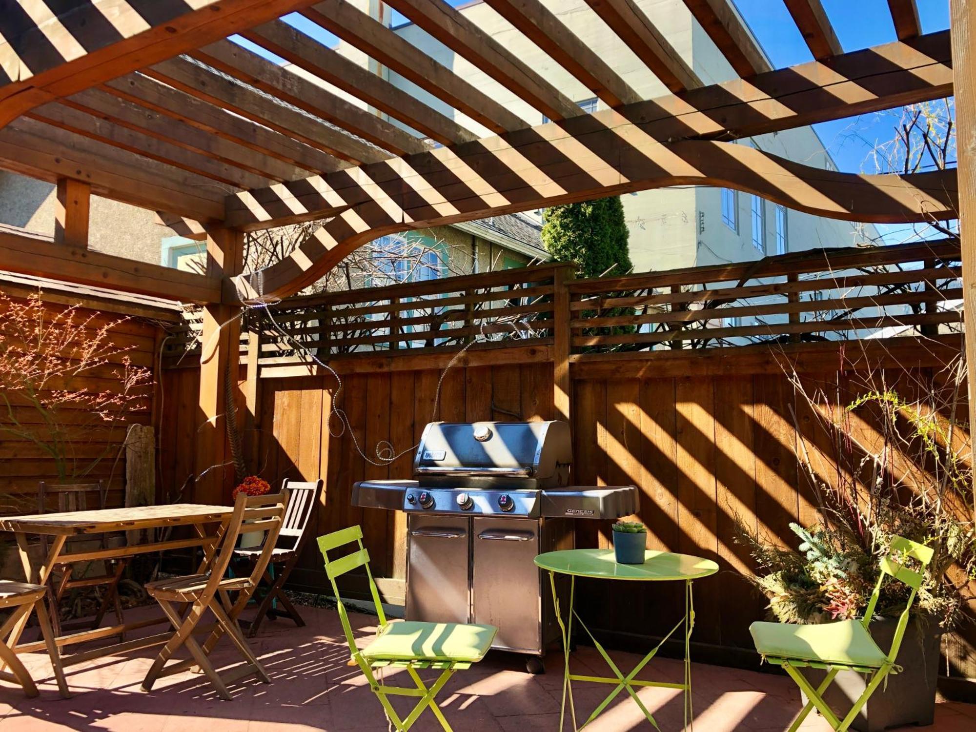 Mistisos Place Vacation Rentals Nelson Exterior photo