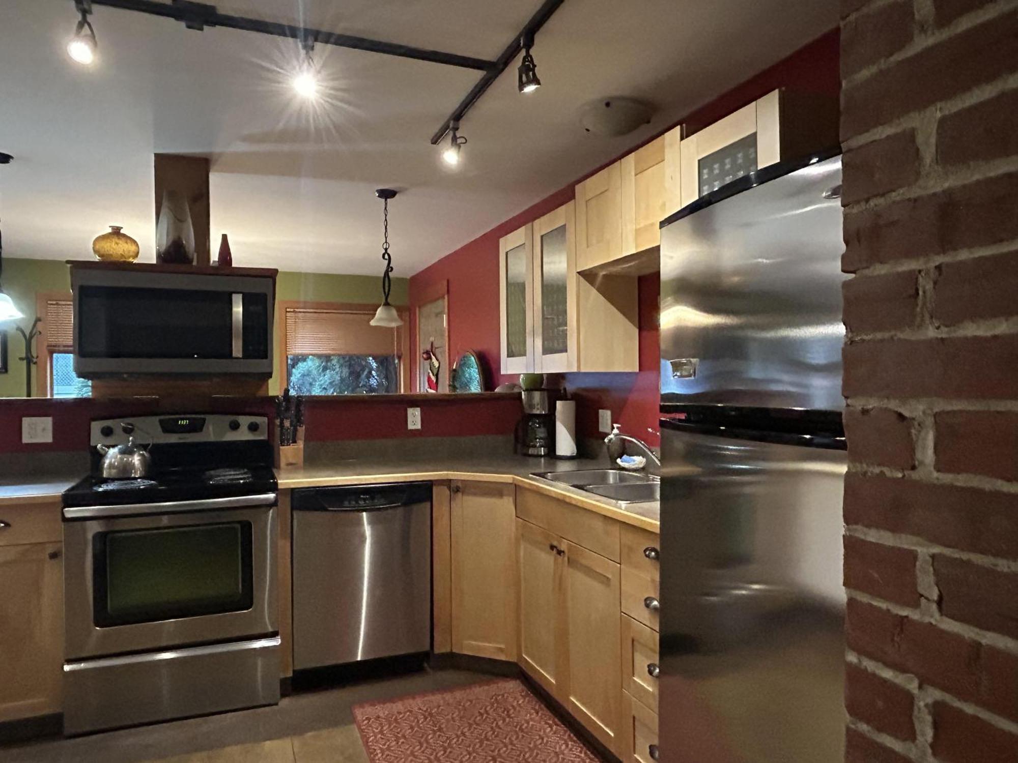 Mistisos Place Vacation Rentals Nelson Exterior photo