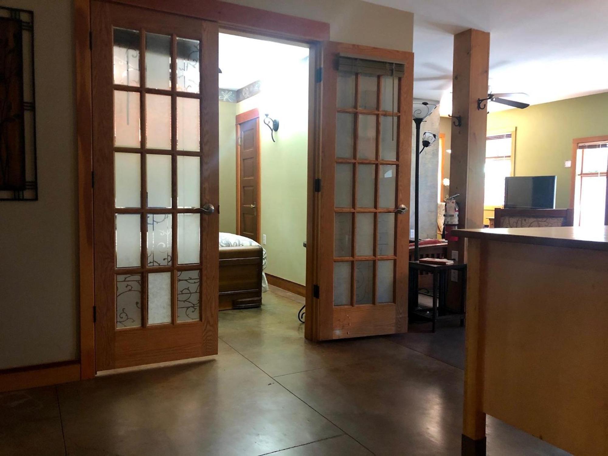 Mistisos Place Vacation Rentals Nelson Exterior photo