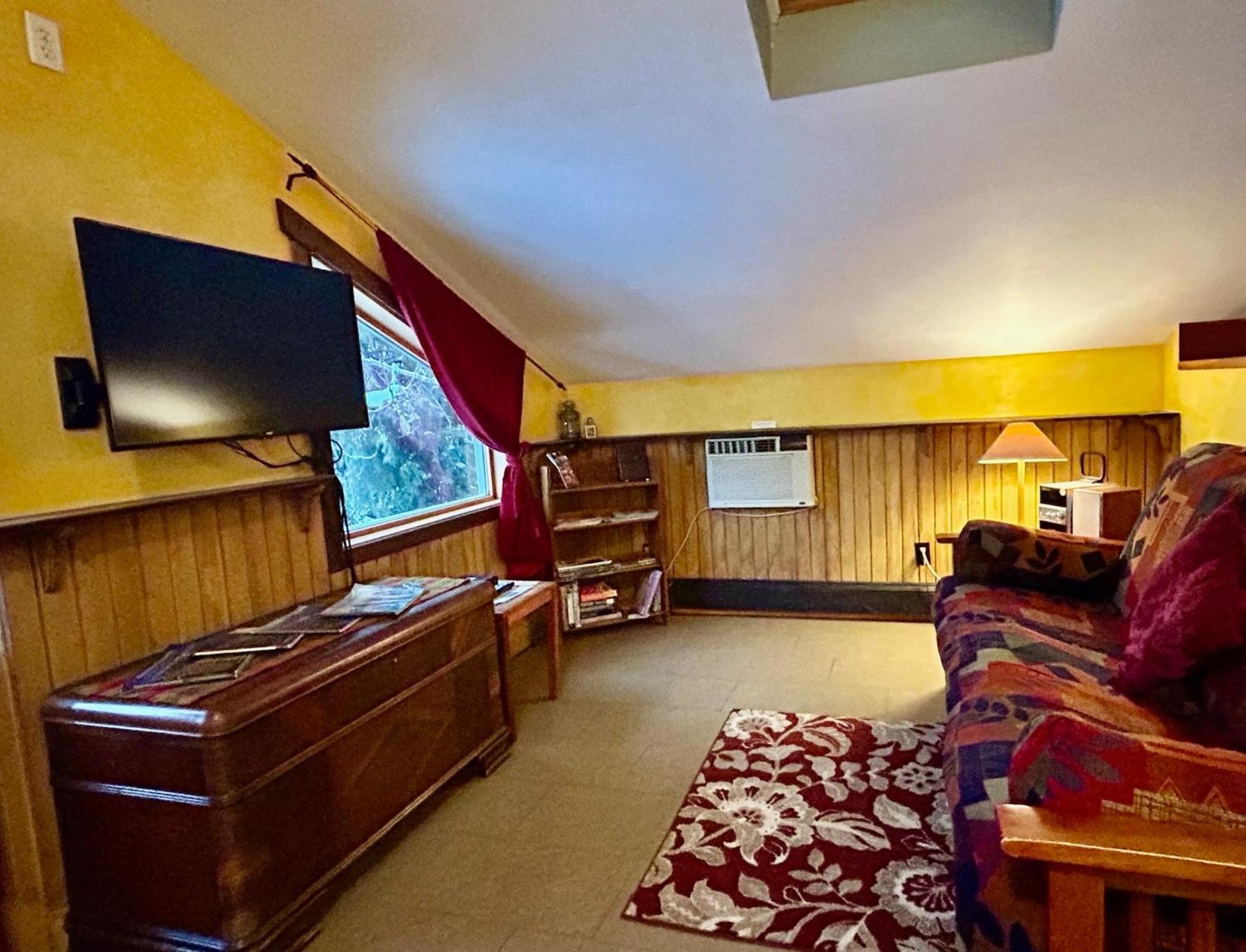 Mistisos Place Vacation Rentals Nelson Exterior photo