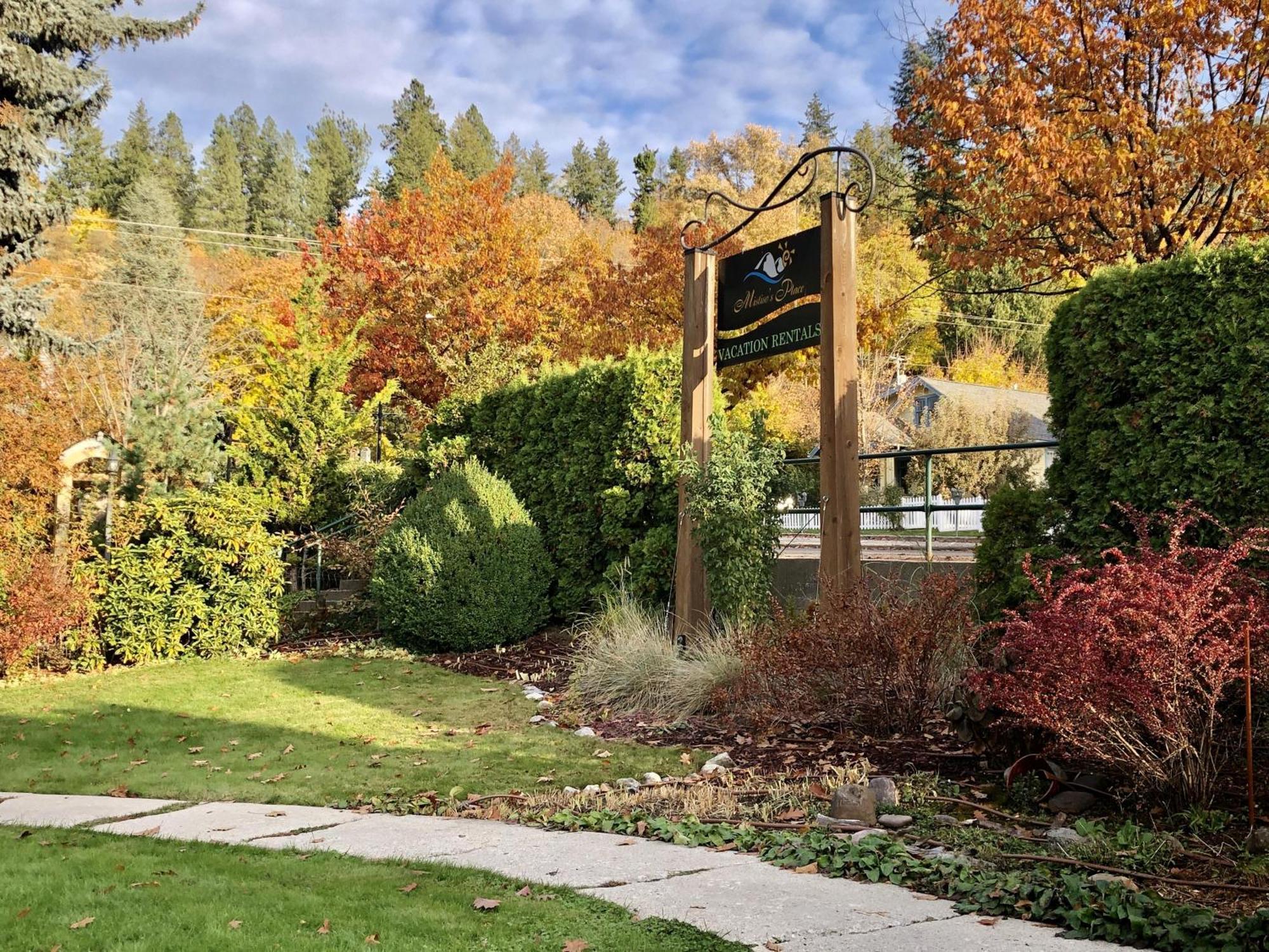 Mistisos Place Vacation Rentals Nelson Exterior photo